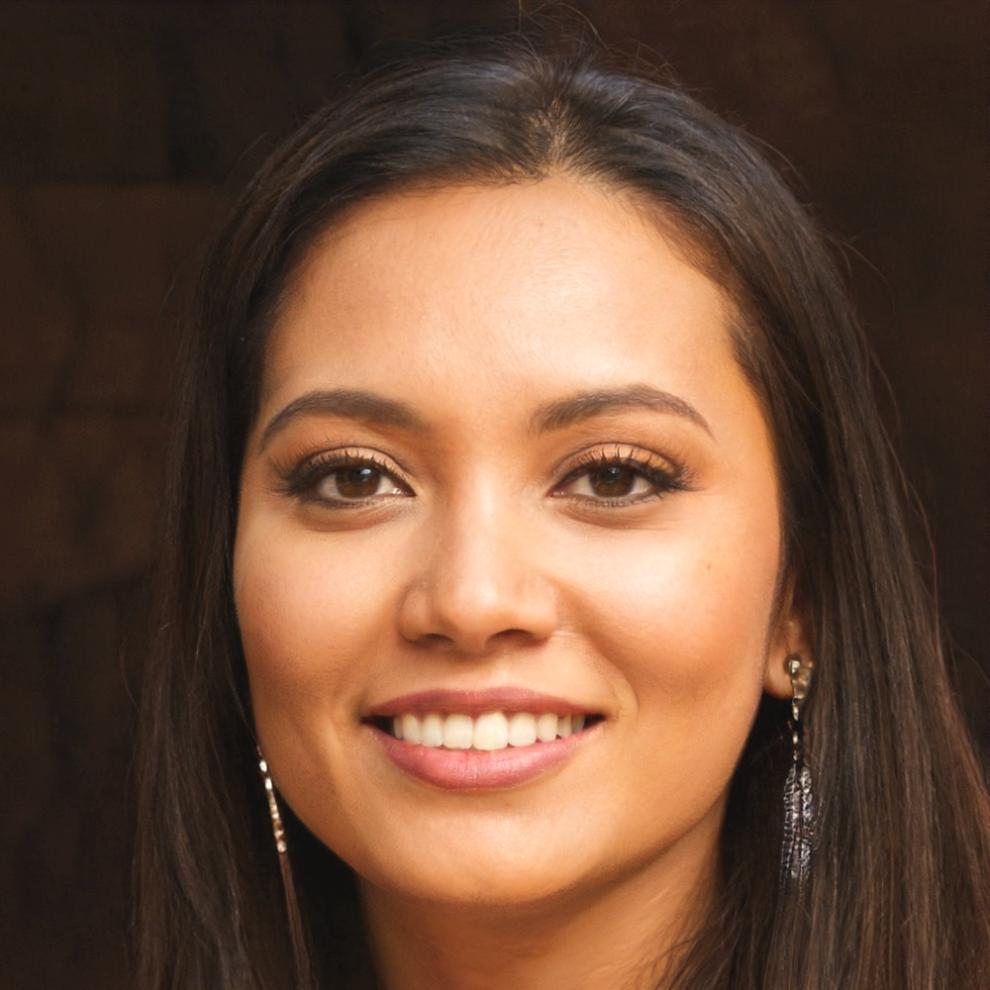 Sienna Voss, Education Finance Specialist